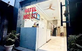 Hotel Holy City